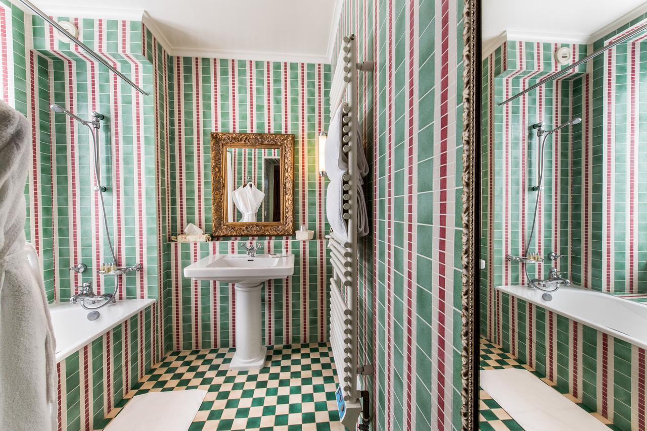 Chateau De La Tour Du Puits Coise-Saint-Jean-Pied-Gauthier Экстерьер фото